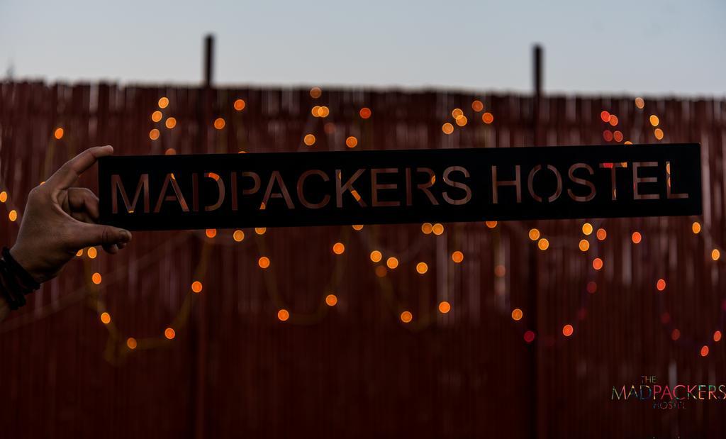 Хостел Madpackers Delhi Нью-Дели Экстерьер фото